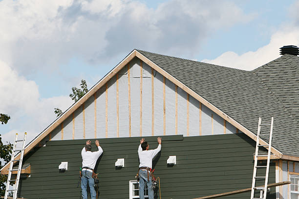 Professional Siding Repair technician working in Robbins, NC
