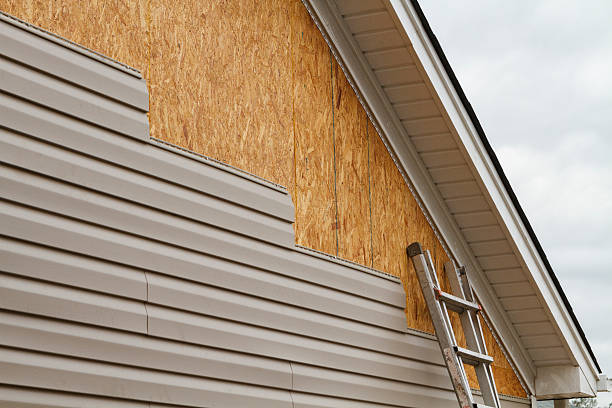 24/7 Emergency Siding Repair experts in Robbins, NC